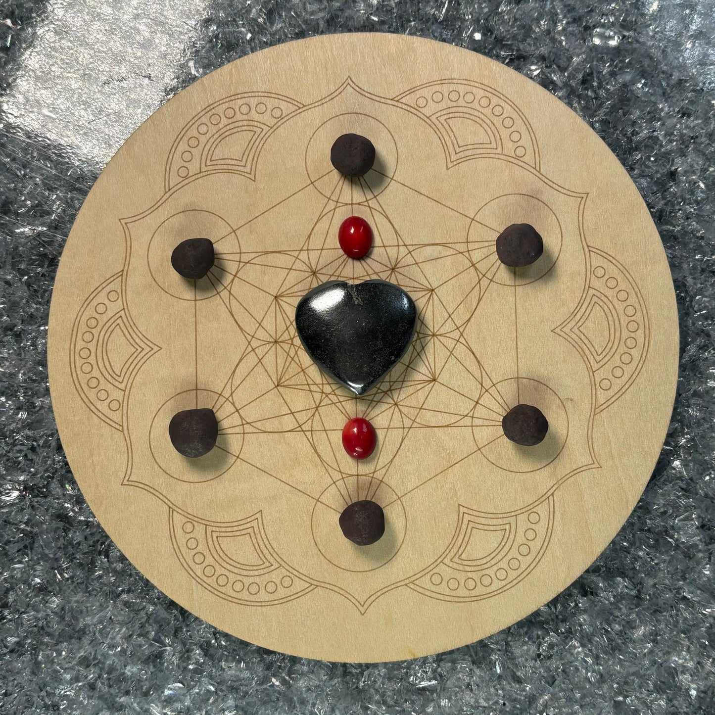 Creating Peace - 6” Crystal Grid