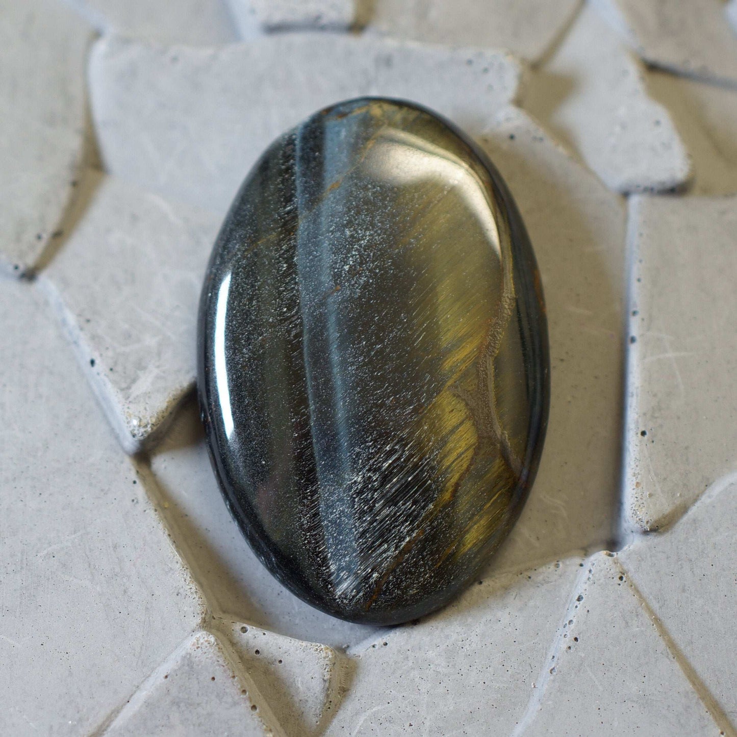 Blue Tiger's Eye - Cabochon
