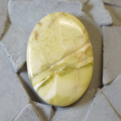 Green Serpentine - Cabochon