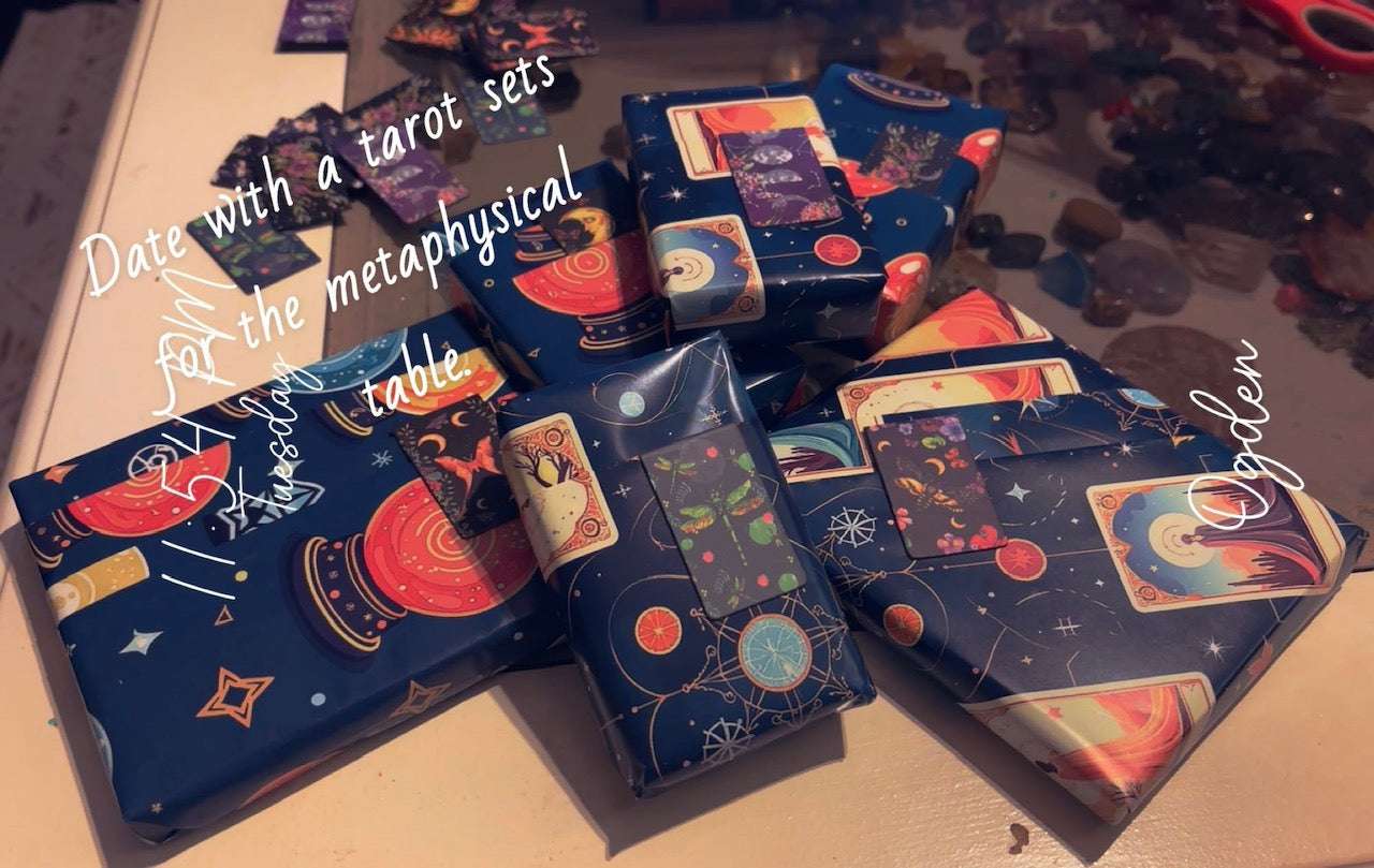 Date with a Tarot - Mystery Tarot Set