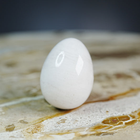 White Quartz - Egg
