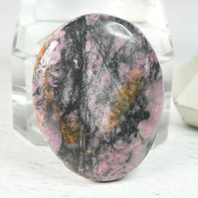Rhodonite • Cabochon
